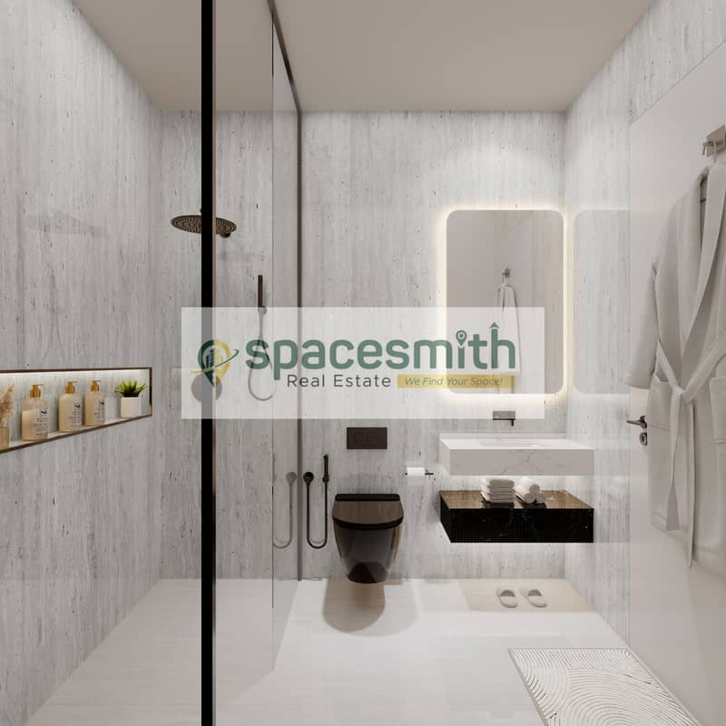 8 shower-room. jpg
