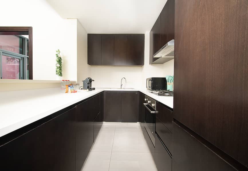 10 APT1015MERANOTOWERBUSINESSBAY15. png