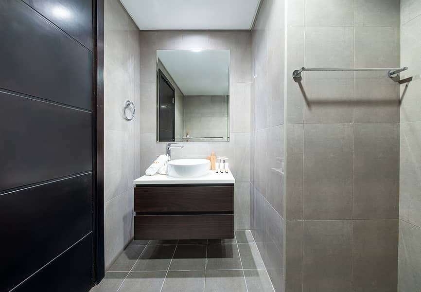 19 APT1015MERANOTOWERBUSINESSBAY8. png