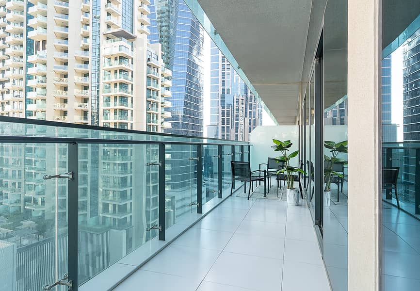 30 APT1015MERANOTOWERBUSINESSBAY28. png