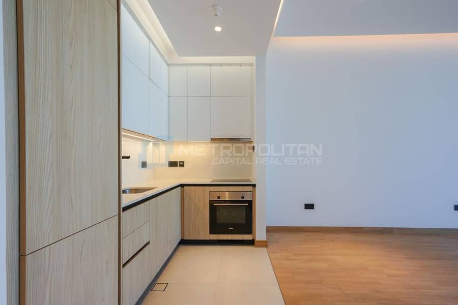 ST w/ Balcony | Ready to Move | Laundry Room - Image 6