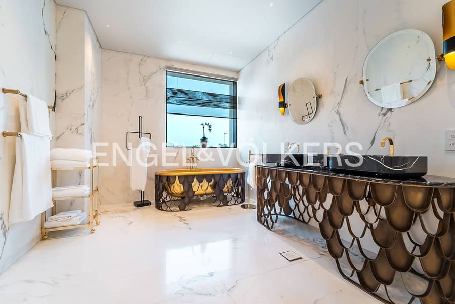 Designer Home | Unmatched Luxury | Double Plot - Image 18