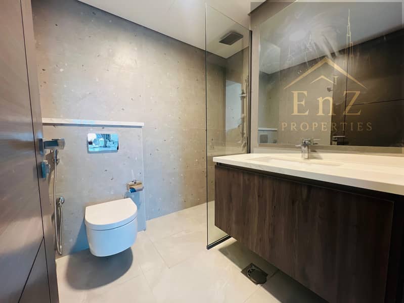 Amazing Pool View Fully Furnished 1 Bedroom 2 Bath | Ready to Move | 3 Cheques - Image 8