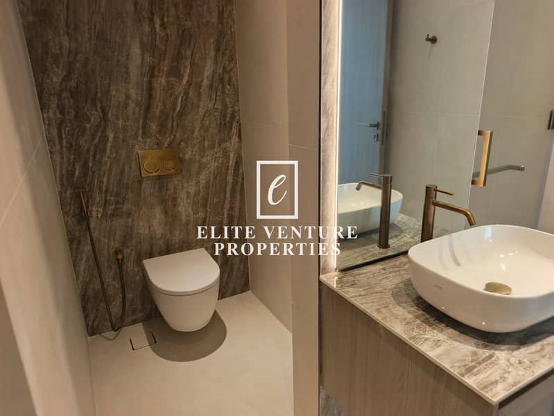 MODERN 1-BHK | PRIME LOCATION | SPACIOUS - Image 5