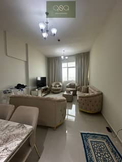 ادفع 300 ألف فقط / تبريد مجاني / إطلالة مفتوحة / موقف سيارات / شرفة / فارغة / جاهزة للسكن / شقة غرفتين وصالة كبيرة للبيع