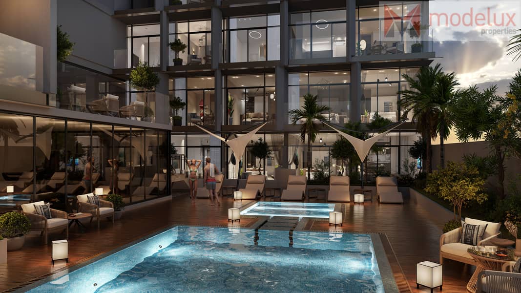 11 VIEW 8 POOL NIGHT SCENE. jpg