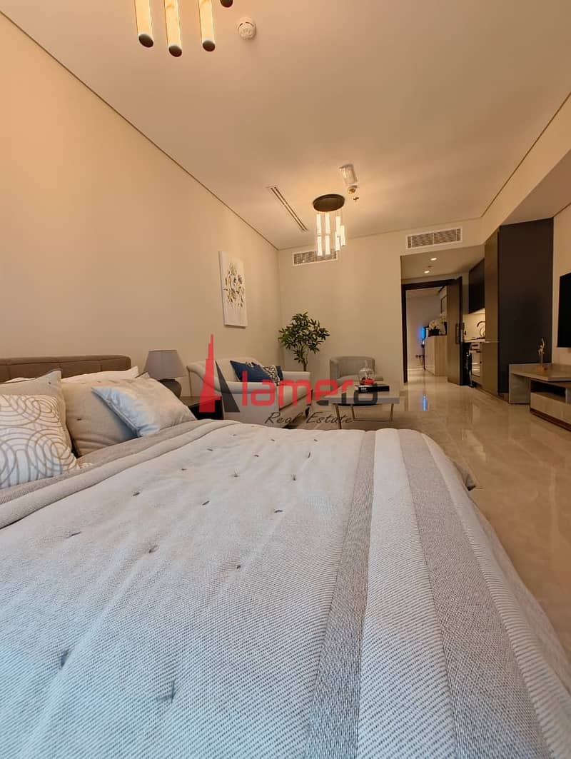 Studio Smart Automation large open view flexible payment Multiple options - Image 5