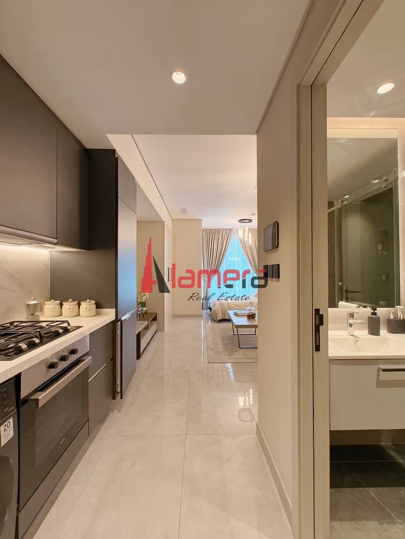 Studio Smart Automation large open view flexible payment Multiple options - Image 7