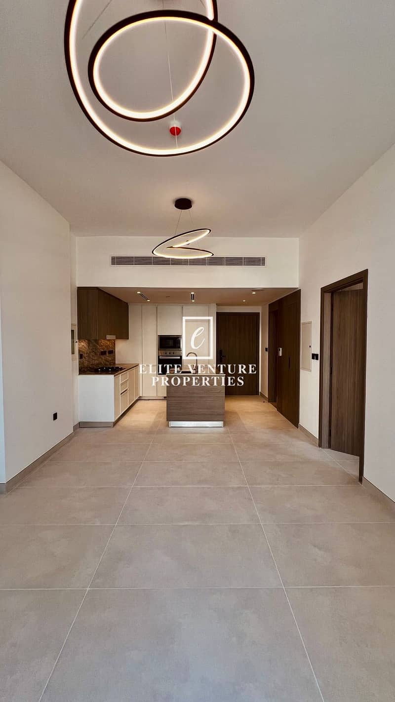 LUXURY LIVING 1-BHK | PRIME LOCATION | SPACIOUS - Image 3