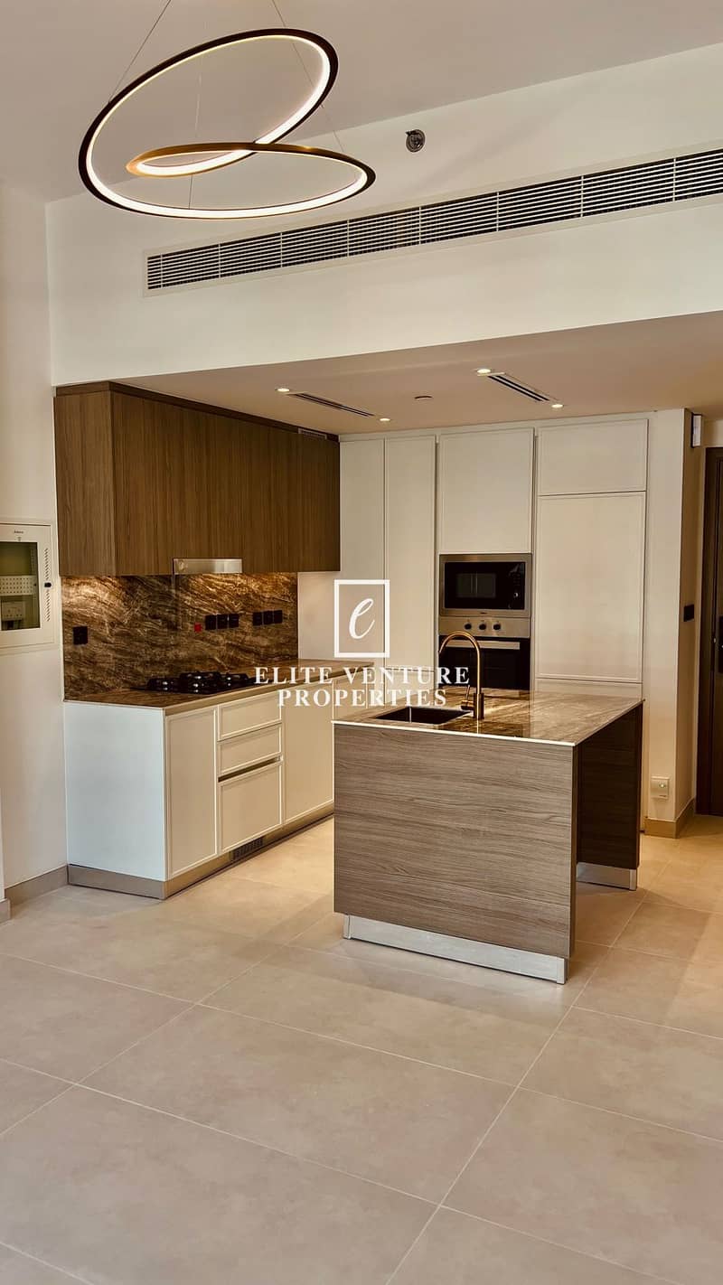 LUXURY LIVING 1-BHK | PRIME LOCATION | SPACIOUS - Image 5