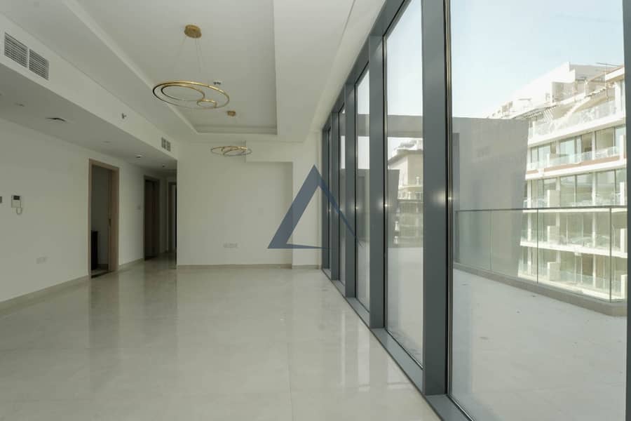 Semi Furnished | Near to Mall | Ready to Move - Image 1