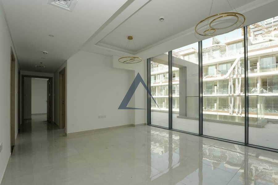 Semi Furnished | Near to Mall | Ready to Move - Image 2