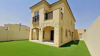 Stand Alone | Single Row | Spacious Layout