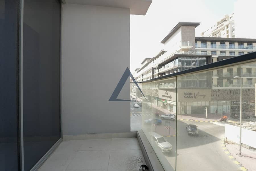 Brand New | Near To Entry and Exit | Ready To Move - Image 9