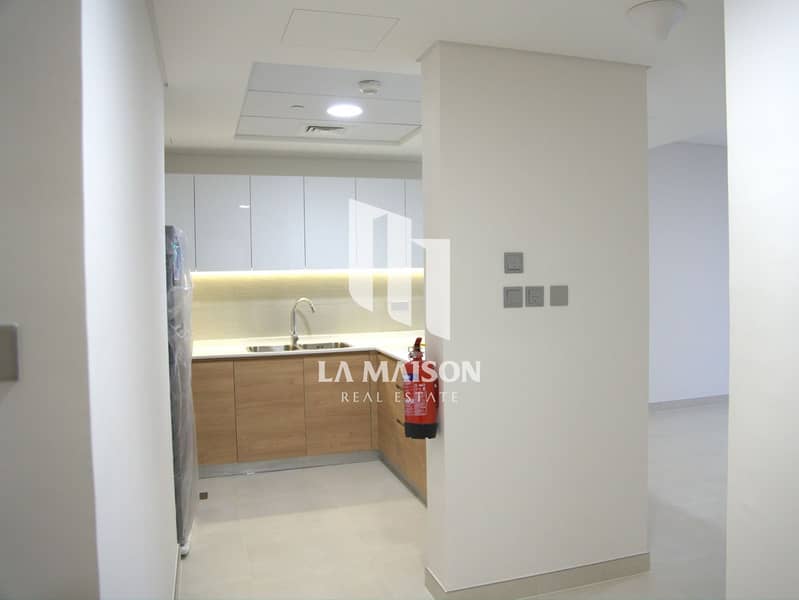 High Floor | Brand New | Sea View | Ready to move - Image 3