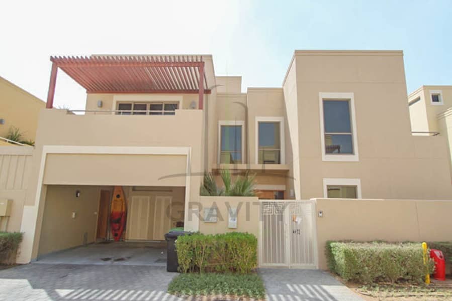 Great investment 4BR villa w/ great selling price! Great investment 4BR villa w/ great selling price!