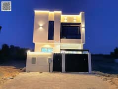 فيلا عصرية تقع على شارع رئيسي، بدون رسوم خدمات مع التملك الحر لجميع الجنسيات .