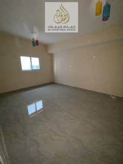 للإيجار في إمارة عجمان، بناية جديدة كليًا – أول ساكن في منطقة الجرف 3، بموقع مميز وقريب جدًا من شارع الشيخ محمد بن زايد، مما يوفر سهولة وسرعة الوصول إ