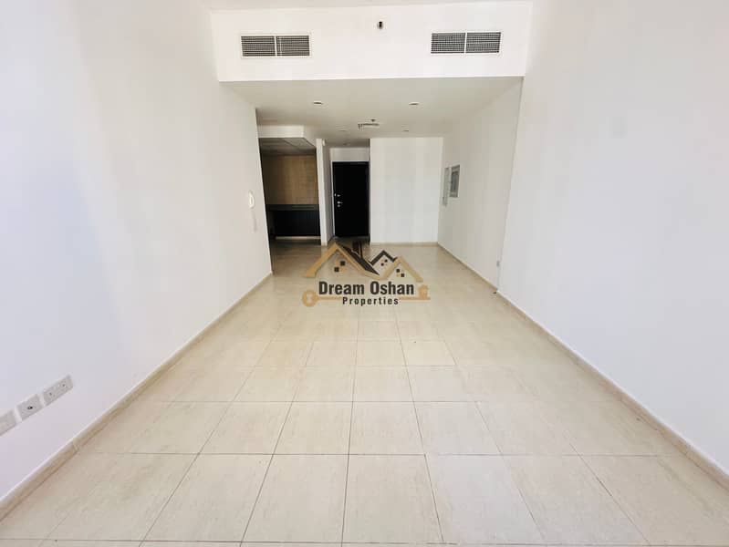 Elegant massive 1BR | Ready To move | Prime Location