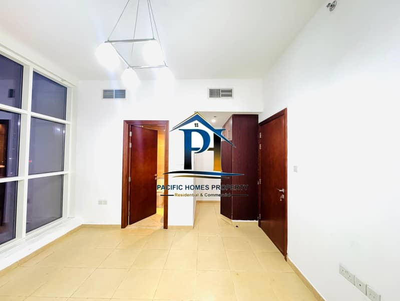 LUXURY 2 BEDROOM LIKE NEW BUILDING WITHGYM POOL AND COVERED PARKING - Image 6