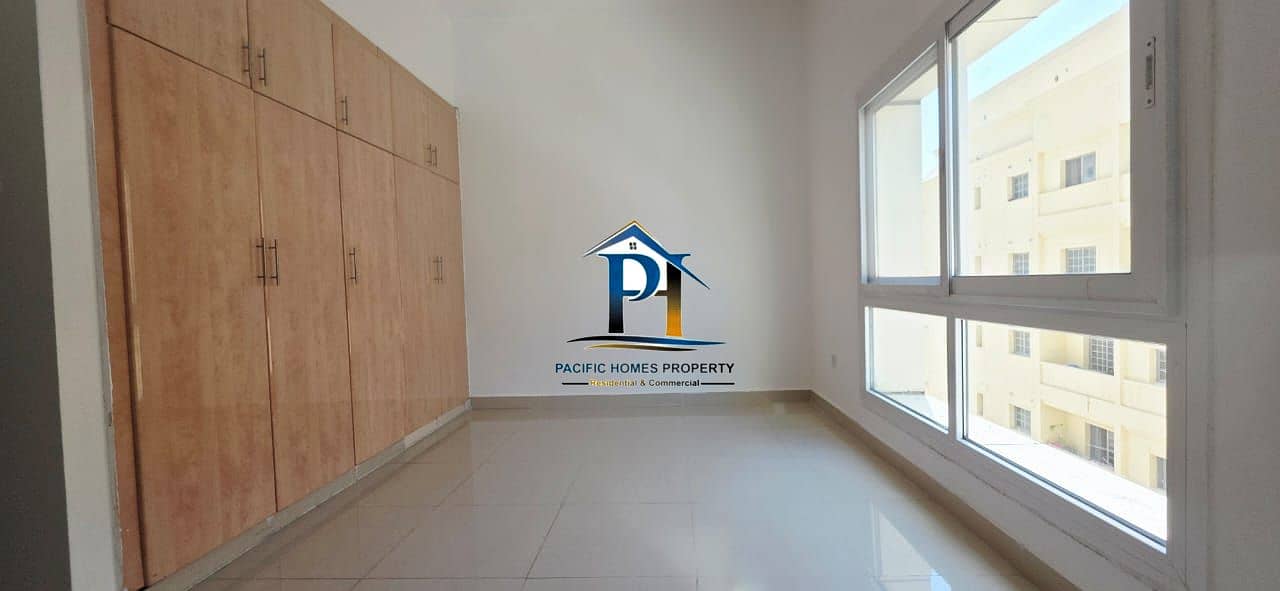 SPACIOUS LUXURY 2 BEDROOM 3 WASHROOM OPPOSITE TO POND PARK WITH GYM POOL PARKING - Image 6