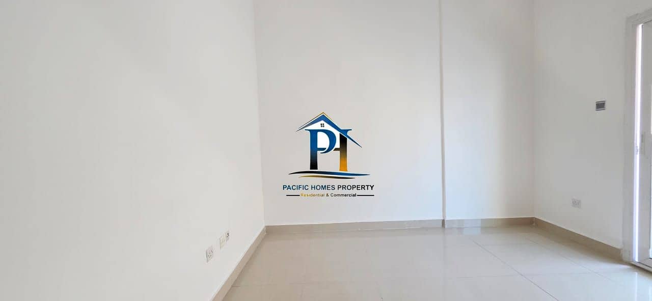SPACIOUS LUXURY 2 BEDROOM 3 WASHROOM OPPOSITE TO POND PARK WITH GYM POOL PARKING - Image 10