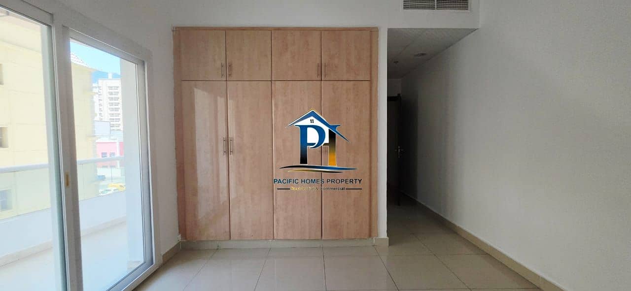 SPACIOUS LUXURY 2 BEDROOM 3 WASHROOM OPPOSITE TO POND PARK WITH GYM POOL PARKING - Image 11