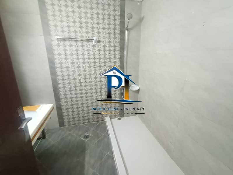 NEAR SCHOOL ZONE=LUXURIOUS 1 BHK WITH 2 BATHS=WITH BALCONY=WITH ALL FACILITIES - Image 10