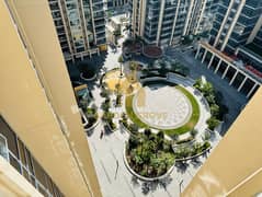 شقة حديثة من غرفتي نوم وصالة - واسعة - قريبة من المترو