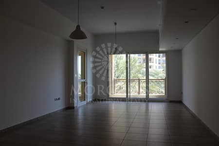 2 Bedroom Apartment for Sale in Palm Jumeirah, Dubai - 2BR in Marina Residences with Marina View 2 Bedroom Apartment for Sale in Palm Jumeirah, Dubai - 2BR in Marina Residences with Marina View