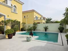 Luxury 3-Bedroom + Maid's room | Villa with Private Pool in Jumeirah Park | Garden | Prime Location