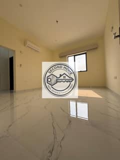 شقة في الرحبة 1 غرفة 54000 درهم - 13700695