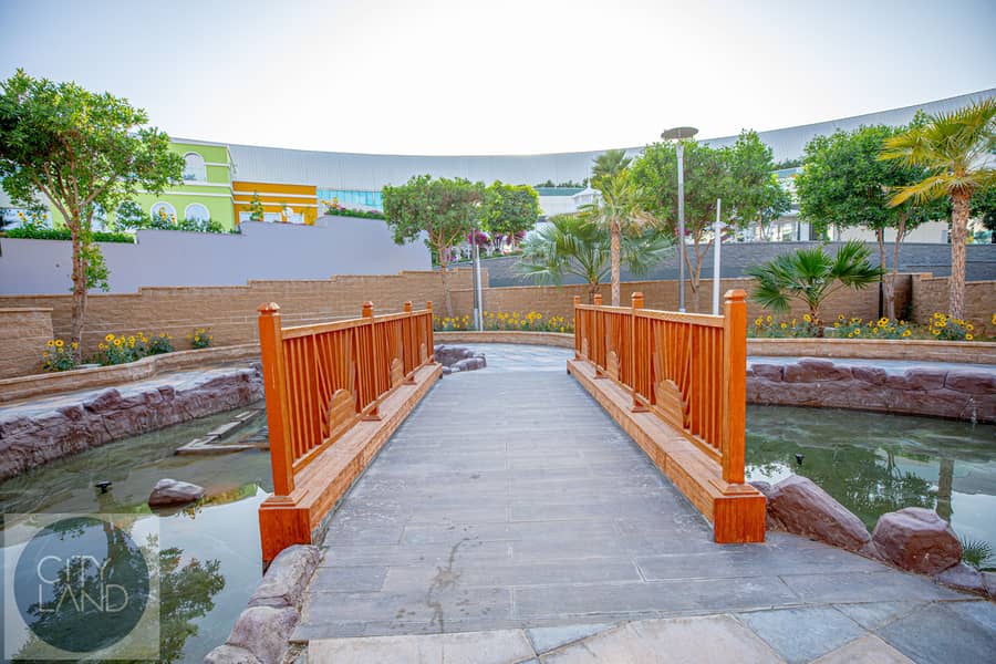 10 Garden-12. jpg