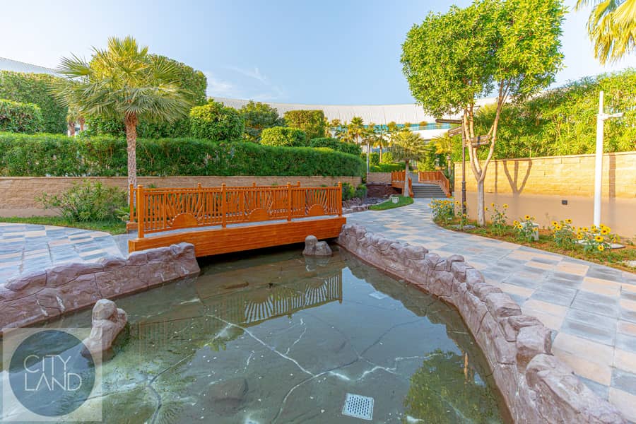 14 Garden-16. jpg