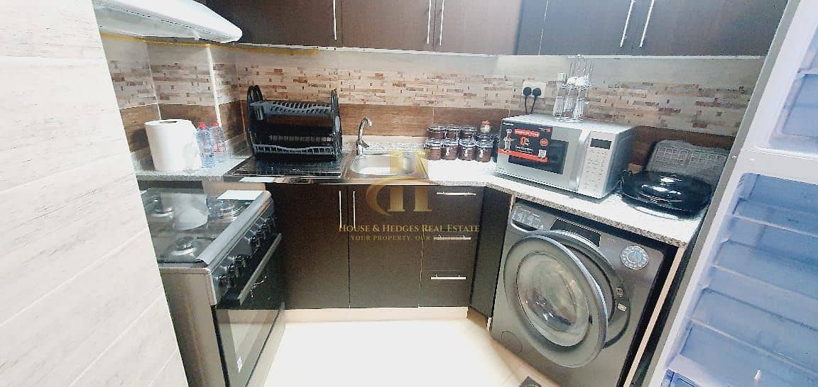 12 KITCHEN. jpeg
