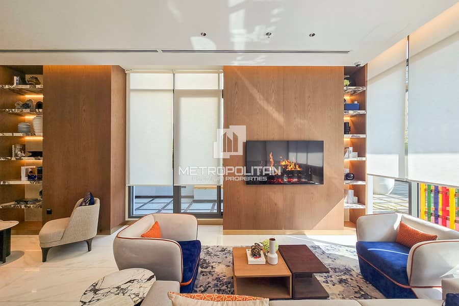 Below OP | Brand New | Branded Residence Below OP | Brand New | Branded Residence