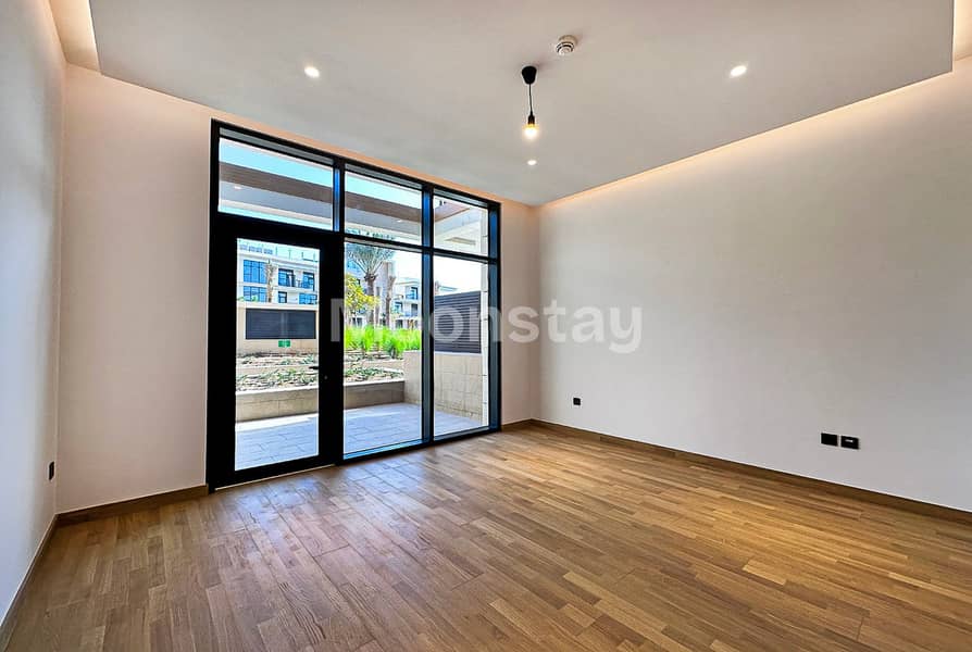 First Tenant | Vacant | Corner Unit - Image 4