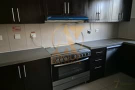 تاون هاوس في قرية ورسان،المدينة العالمية 3 غرف 130000 درهم - 14222434