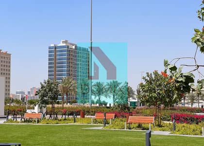 1 Schlafzimmer Wohnung zum zum Verkauf in Dubai Land Residence Complex (DLRC), Dubai - 7f13b9a1-4e47-4144-816d-c252c5bd4654. jpg