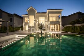 TURN-KEY | LUXURY | LAKE-FACING | PRIME LOCATION