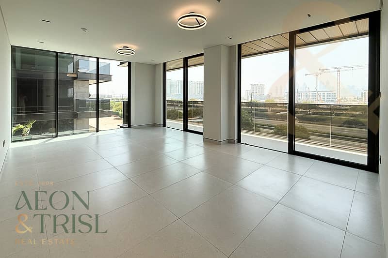 Burj Khalifa View | Branded | Largest Layout - Image 2