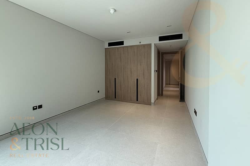 Burj Khalifa View | Branded | Largest Layout - Image 3