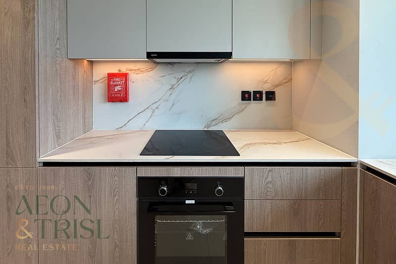 Burj Khalifa View | Branded | Largest Layout - Image 8