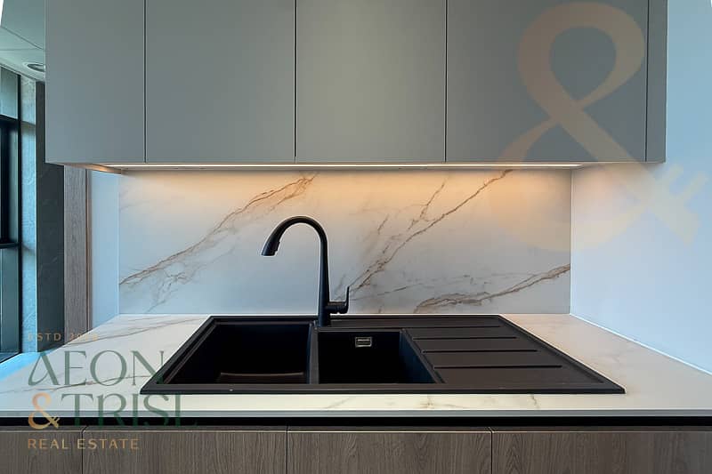 Burj Khalifa View | Branded | Largest Layout - Image 9