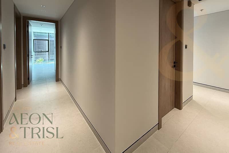 Burj Khalifa View | Branded | Largest Layout - Image 16