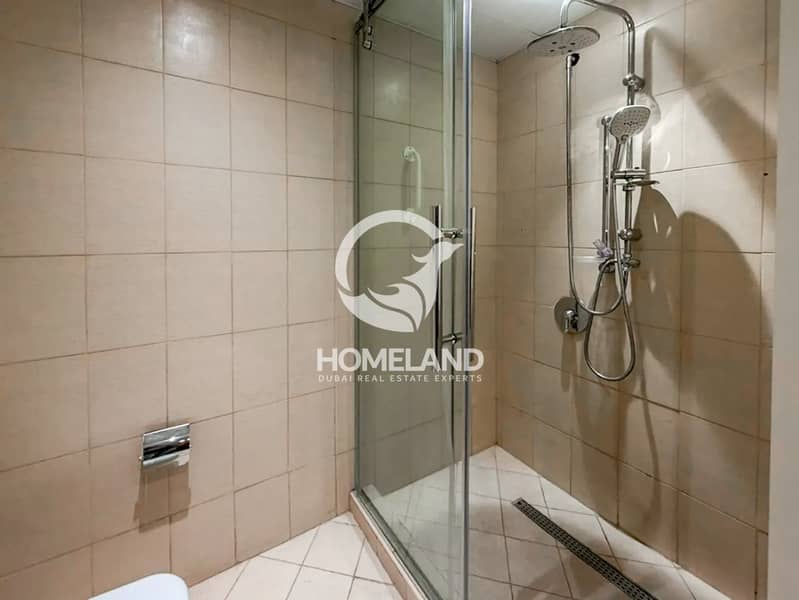 Vacant | Motivated | View Now | Spacious - Image 9