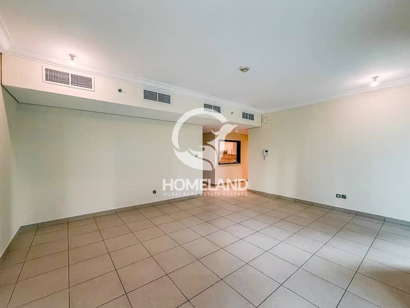 Vacant | Motivated | View Now | Spacious - Image 17