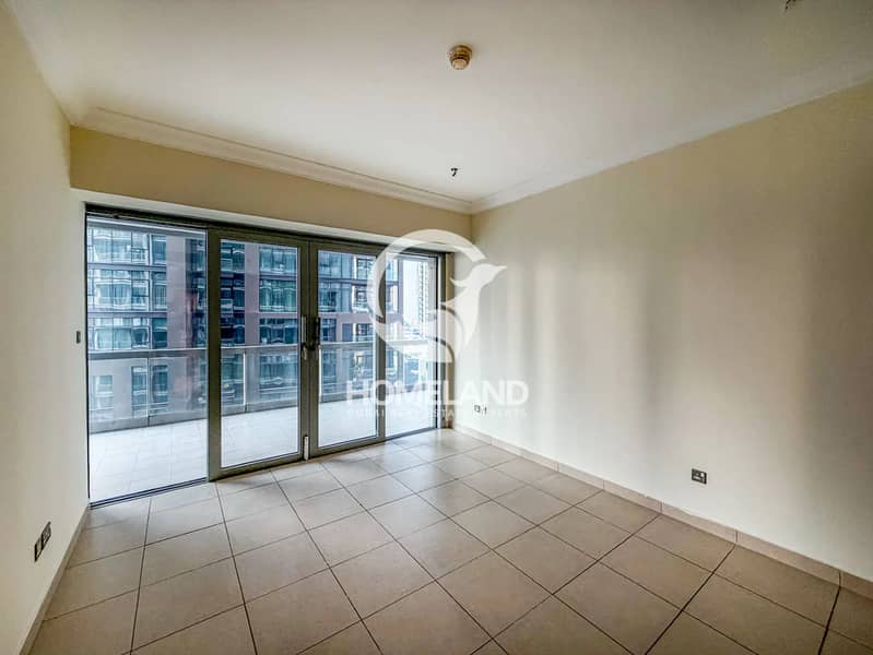 Vacant | Motivated | View Now | Spacious - Image 20