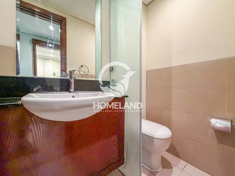 Vacant | Motivated | View Now | Spacious - Image 25