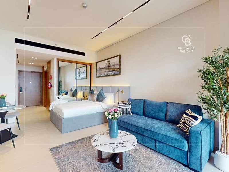 Luxury Living | Canal View | Prime Location